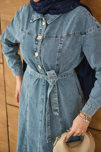 Gold Yarım Düğme Detaylı Bel Bağlamalı Kot Elbise Buz Mavi