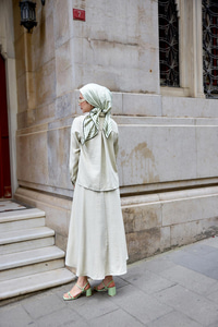 Gömleği Bağlamalı Keten Takım Krem