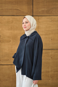 Gömlek Yaka Düğmeli Cep Detay Astarsız Oversize Tencele Panço Trenç Lacivert