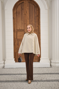 Gömlek Yaka Düğmeli İnce Kısa Trenç Taş