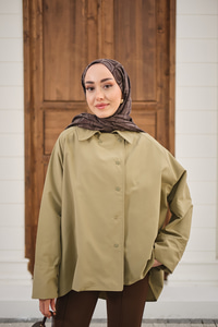 Gömlek Yaka Düğmeli İnce Kısa Trenç Vizon