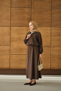 Gömlek Yaka Fermuarlı Etekli Takım Kahverengi