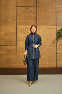 Gömlek Yaka Fermuarlı Takım Lacivert