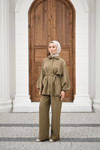 Gömlek Yaka Gizli Fermuarlı Bel Bağlamalı Pantolonlu Takım Yağ Yeşil