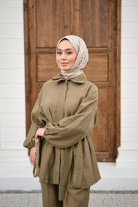 Gömlek Yaka Gizli Fermuarlı Bel Bağlamalı Pantolonlu Takım Yağ Yeşil