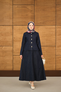 Gömlek Yaka Gümüş Düğme Detay Etekli Takım Lacivert