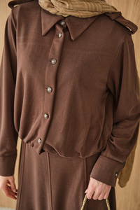 Gömlek Yaka Gümüş Düğme Detay Takım Kahverengi