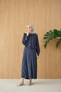 Gömlek Yaka Gümüş Düğme Detay Takım Lacivert