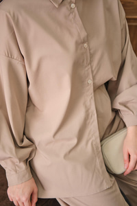 Gömlekli Takım Krem