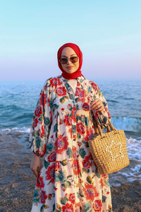 Gonca Gül Desen Elbise Krem