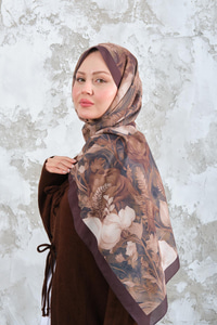 Gül Desen Şal Kahverengi