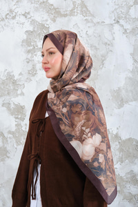 Gül Desen Şal Kahverengi