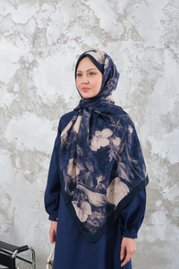 Gül Desen Şal Lacivert
