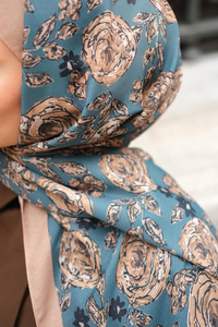 Gül Desen Soft Şal Petrol Yeşil