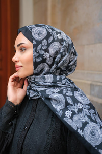 Gül Desen Soft Şal Siyah