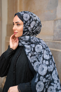 Gül Desen Soft Şal Siyah