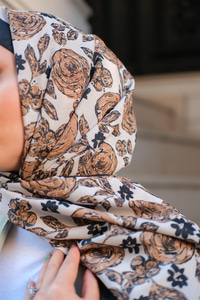 Gül Desen Soft Şal Vizon