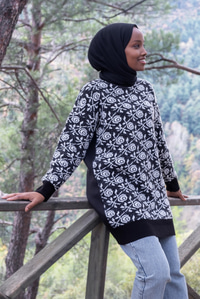 Uygun Fiyatlı GUL DESEN TRIKO TUNIK SIYAH | Loccomoda.com 