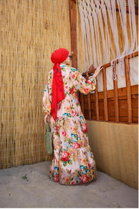 Gül Desenli Elbise Nar Çiçeği