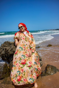 Gül Desenli Elbise Nar Çiçeği