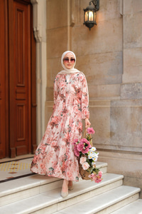 Gül Desenli Elbise Pudra