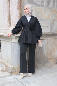 Gül Detay Belden Bağlamalı İkili Takım Siyah