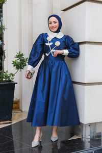 Gül Detay Nakışlı İkili Takım Lacivert