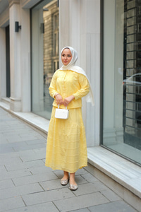 Güpür Detaylı Takım Sarı