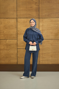 Hakim Yaka Balon Bel Volanlı Slimfit Tencele Takım Lacivert