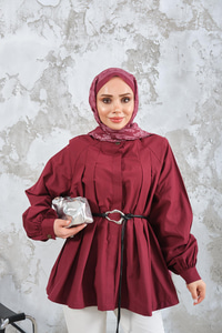 Hakim Yaka Pile Detay Çiçek Düğmeli Deri İp Kemerli Regular Poplin Gömlek Bordo