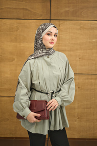 Hakim Yaka Pile Detay Çiçek Düğmeli Deri İp Kemerli Regular Poplin Gömlek Küf Yeşil