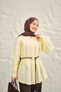 Hakim Yaka Pile Detay Çiçek Düğmeli Deri İp Kemerli Regular Poplin Gömlek Sarı