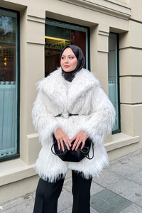 Halka Kemer Detay Kaban Ekru