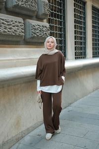 İç Badili Üçlü Takım Kahve