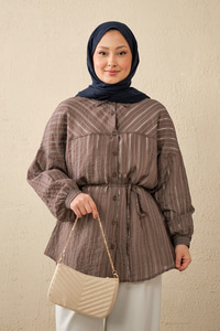 İnce Çizgi Desen Bel Bağlamalı Gömlek Açık Kahve