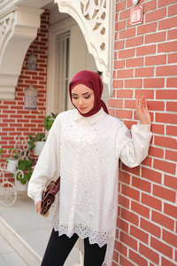 İnci Detaylı Gömlek Beyaz