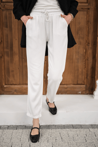 İp Kemerli Bol Paça Pike Pantolon Beyaz