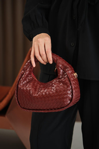 İşlemeli Gold Detay Çanta Bordo