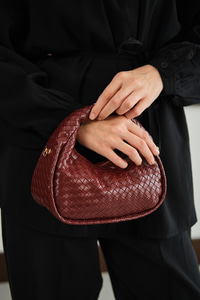 İşlemeli Gold Detay Çanta Bordo