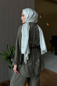 İşlemeli Kemerli Takım Haki Yeşil