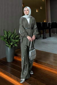 İşlemeli Kemerli Takım Haki Yeşil