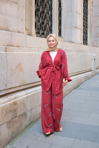 İşlemeli Kemerli Takım Kırmızı