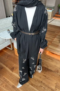 İşlemeli Kemerli Takım Siyah