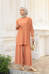 Kabarık Kumaş Takım Turuncu