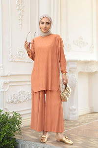 Kabarık Kumaş Takım Turuncu