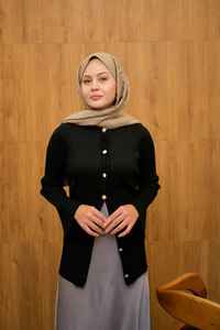 Kabartma Çizgi Detaylı Hırka Siyah