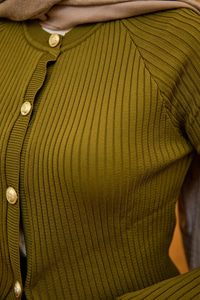 Kabartma Çizgi Detaylı Hırka Yağ Yeşil