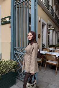 Kadife Kaplama Garnili Trenç Vizon