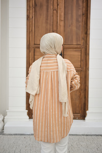 Kalın Çizgili Detay Gömlek Vizon