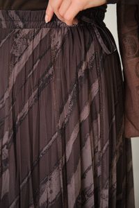 Kalın Fırça Desen Asimetrik Kesim Şifon Etek Kahverengi